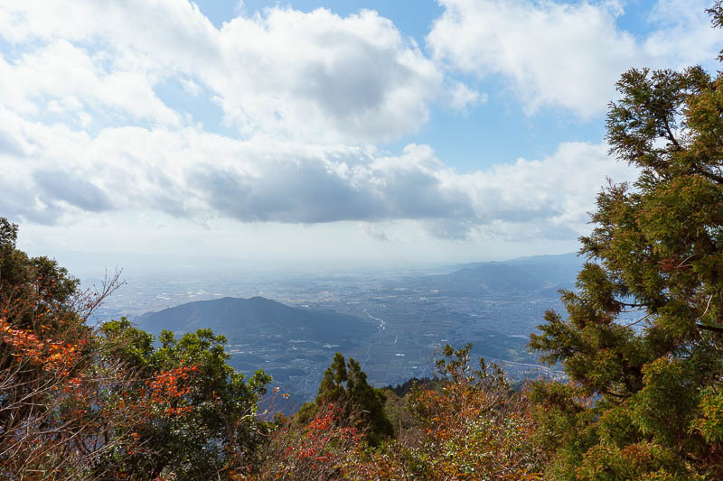Japan-Fukuoka-Hiking-Dazaifu - Now we start with the view. A bit cloudy by now.
