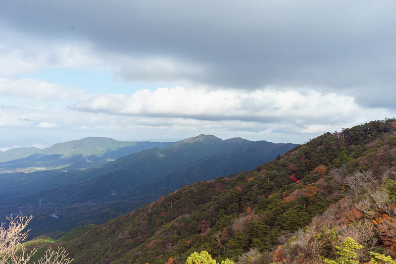 Japan-Fukuoka-Hiking-Dazaifu - This is the way I am going. Mount Sangun is around there.
