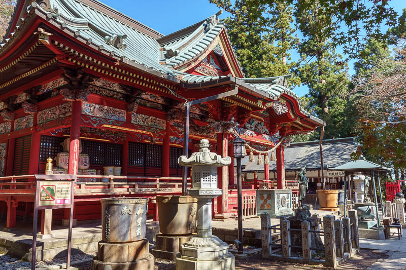 Of course I am back in Japan yet again - Oct and Nov 2018 - Why there was no one at this shrine I do not know? It is much more colorful than the others but theres no one here.