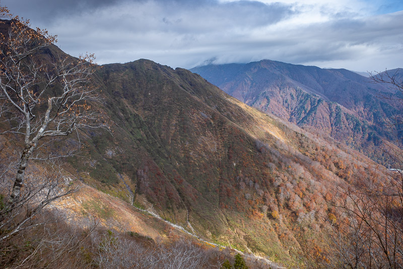 Japan-Hiking-Mount Tanigawa-Doai Station - Bonus view.