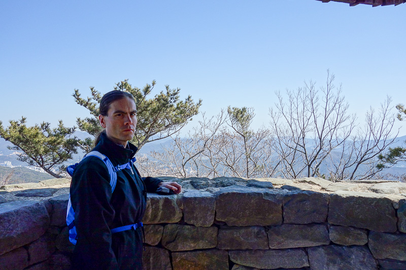 Korea-Busan-Hiking-Geumjung - And here I am at the next watchtower. This is my happy face.