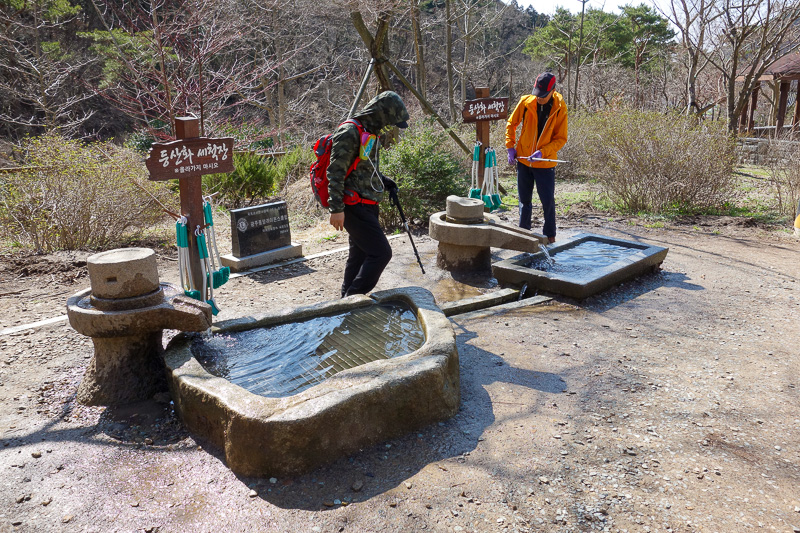 Korea-Gwangju-Hiking-Mudeungsan - The boot cleaning station. I enjoyed cleaning my awesome boots which did their job with aplomb again today. I like to use words like aplomb.