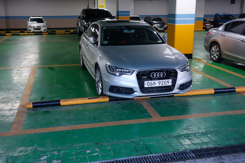Korea again - Incheon - Daegu - Busan - Gwangju - Seoul - 2015 - This Audi driver thinks his base model A4 needs 2 spaces.