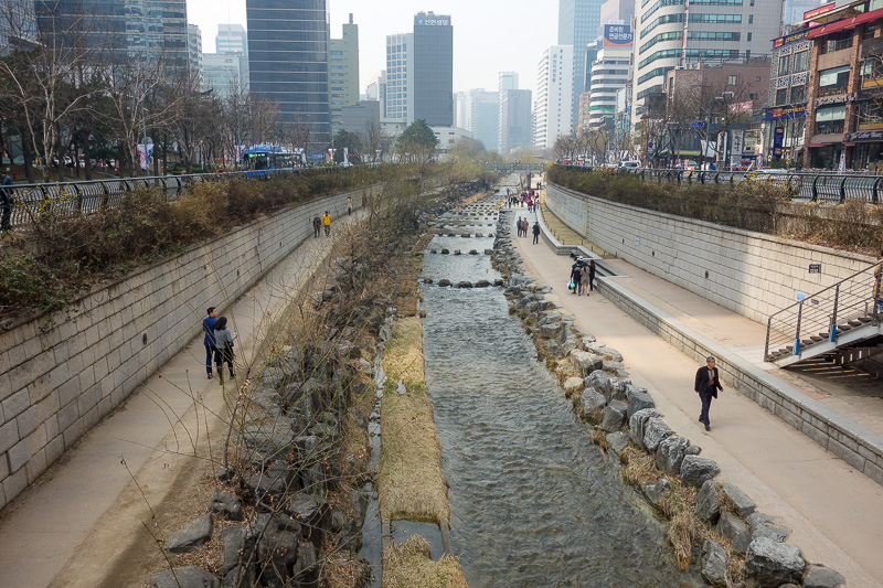 Korea again - Incheon - Daegu - Busan - Gwangju - Seoul - 2015 - I also walked along this open sewer last time I was here. It is a major feature of Seoul and is lit up at night. It really was once a sewer but they c