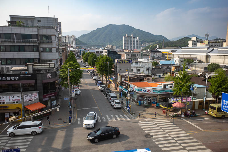Korea-Seoul-Hiking-Yongmunsan - Here is a shot from the train station at Yongmun, a different town / city to the one I set out from this morning.