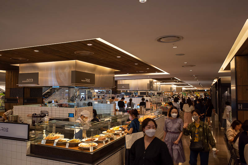 Korea for the 4th time - May and June 2022 - There are over 100 places to eat in this mall, including the Hyundai department store basement shown here which is very fancy. It seems if you work in
