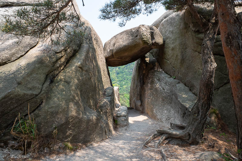 Korea for the 4th time - May and June 2022 - An opportunity to get crushed by a precariously placed boulder.