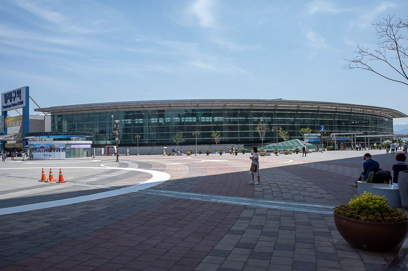 Korea for the 4th time - May and June 2022 - Daegu station. I was early of course.