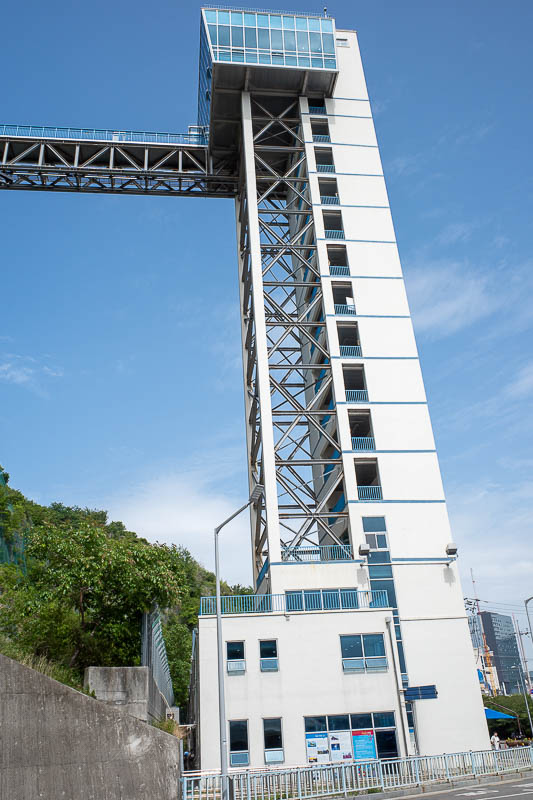 Korea-Yeosu-Odongdo-Bridge - Upon exiting the tunnel, here is the elevator (lift) to the cable car. Hmm, I hope I do not have to use this later.
