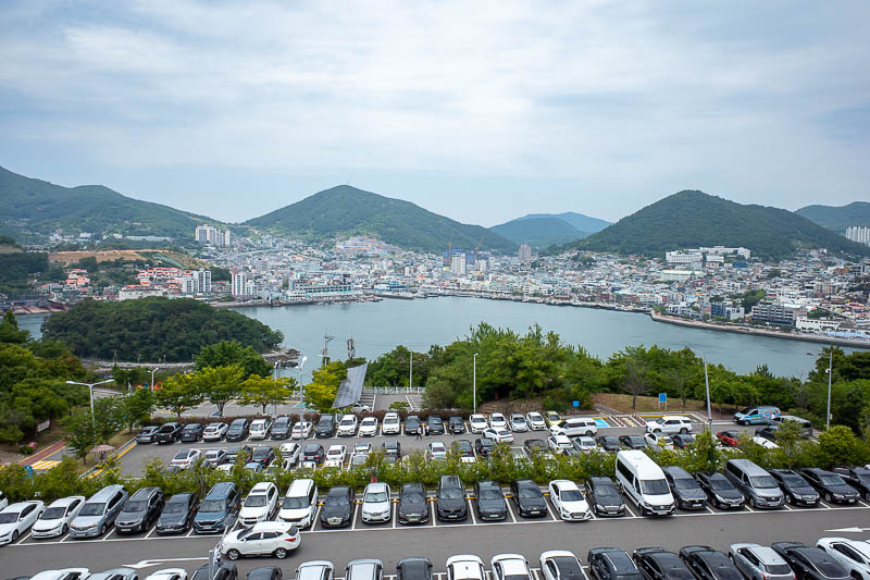 Korea-Yeosu-Odongdo-Bridge - There is a viewing deck at the top of the cable car station, which gives a great view of the car park.