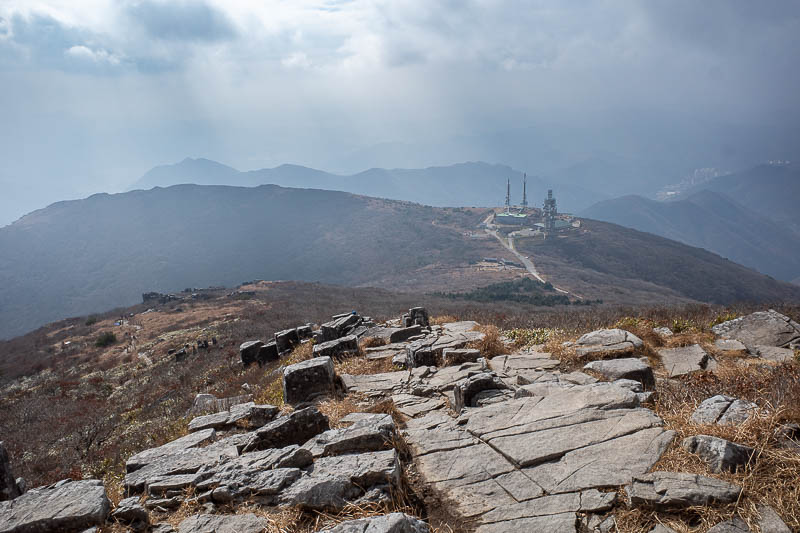 Korea-Gwangju-Hiking-Mudeungsan - Nice view back down to antenna world from faux summit.