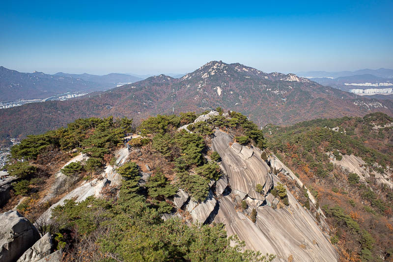 Korea twice in one year - November 2022 - Time to start heading down, the tricky way. That mountain across there is Suraksan, which I have climbed on a previous trip. I thought this would be p