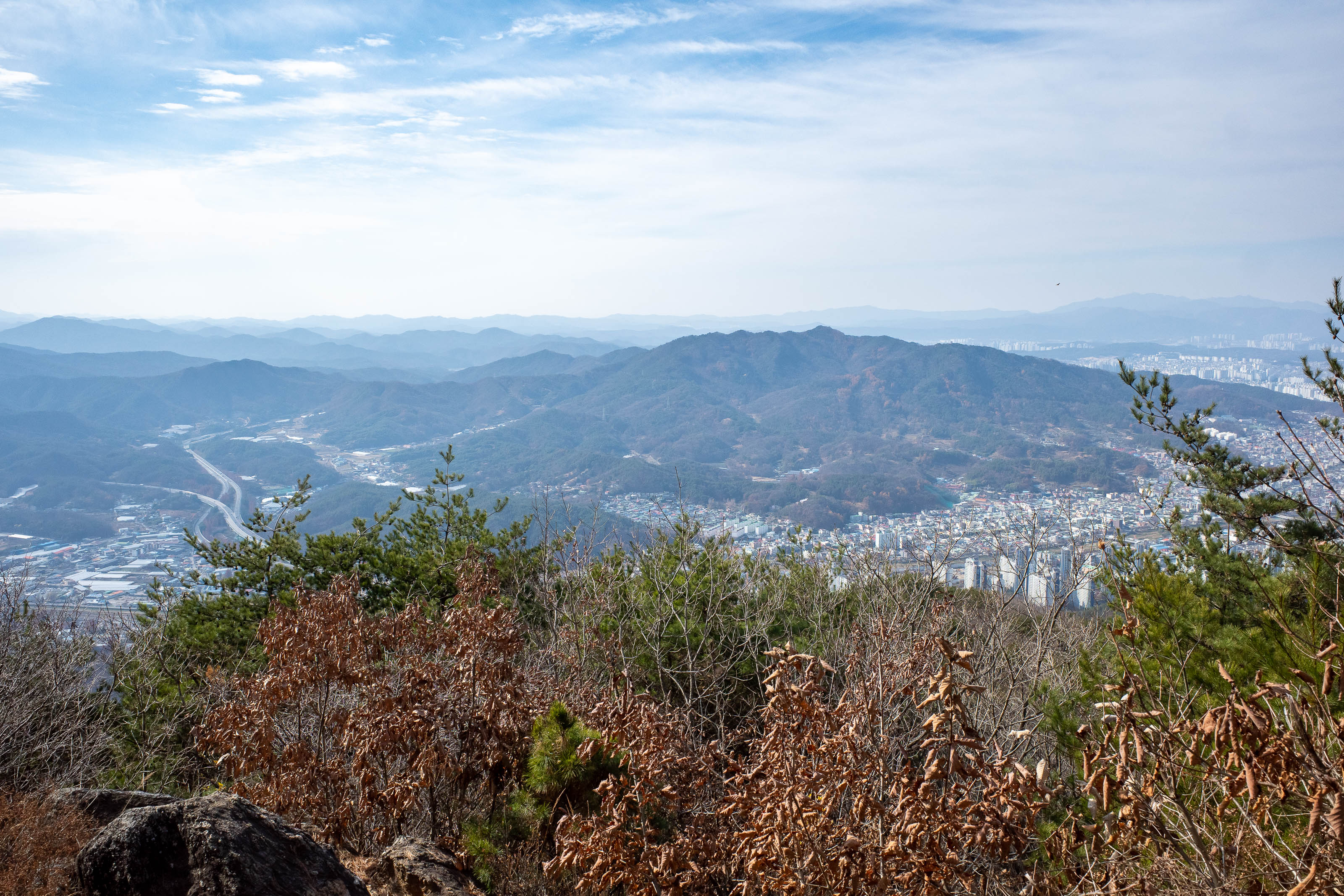 Korean-Hiking-Daejeon-Bomunsan - Getting near the top, that is Bomunsan that I had just come up and down across the way there. I am talking like an old person.