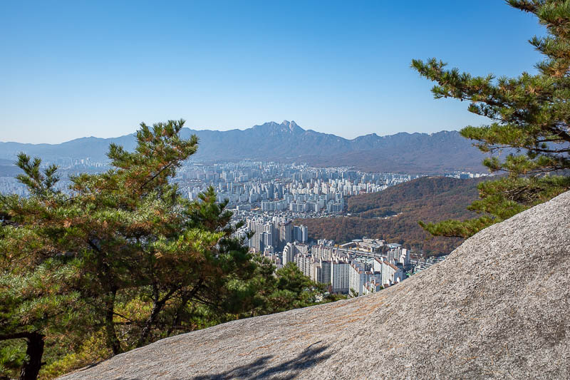 Korea-Seoul-Hiking-Bulamsan - I like the photos with rocks in them, so here is another.