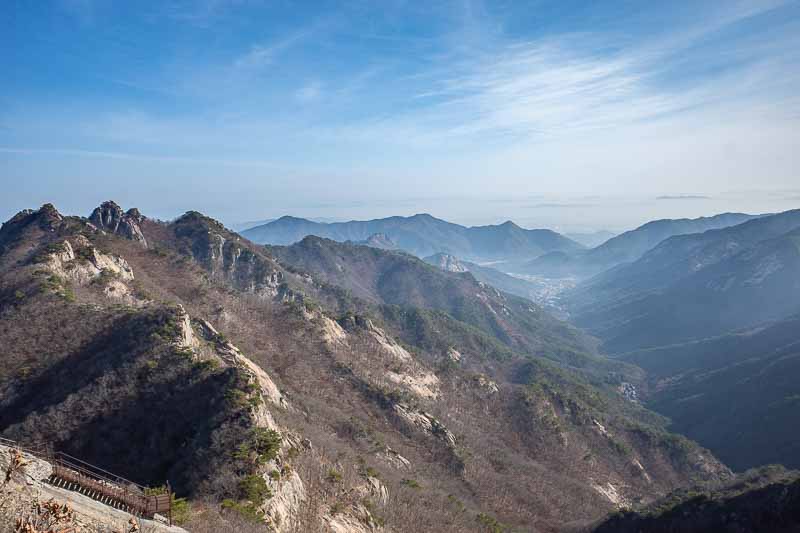 Korea-Daejeon-Hiking-Gyeryongsan - View back towards the village from the top.