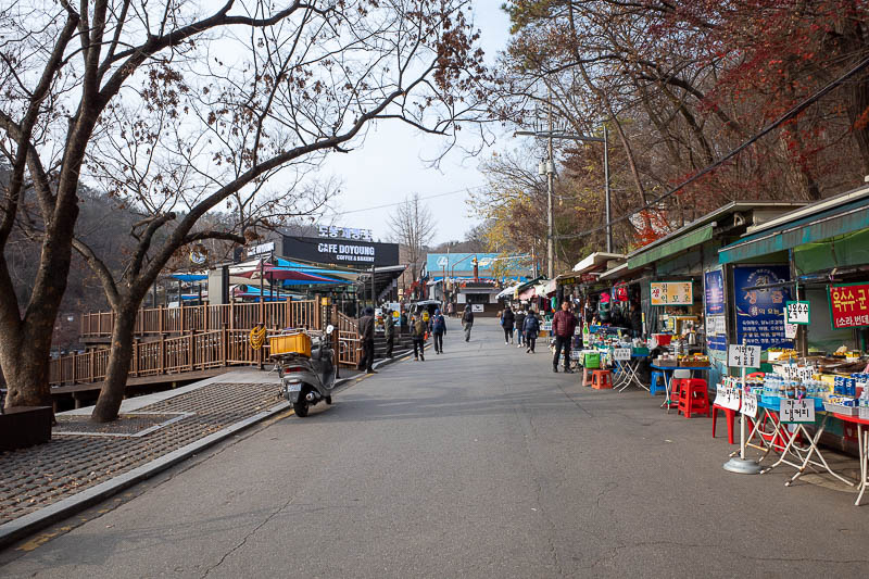 Korea-Seoul-Hiking-Dobongsan - The roads up to the start of the trail are a hive of activity.