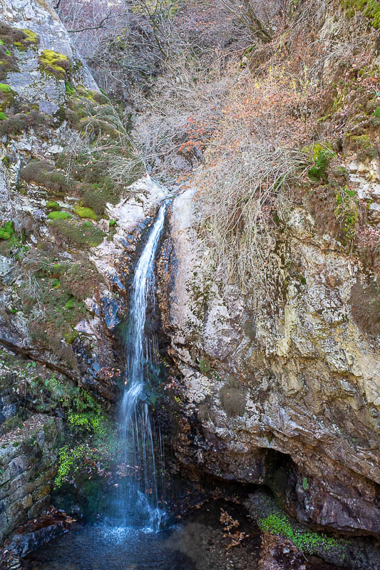 Korea-Seoul-Hiking-Soyosan - It has a waterfall.