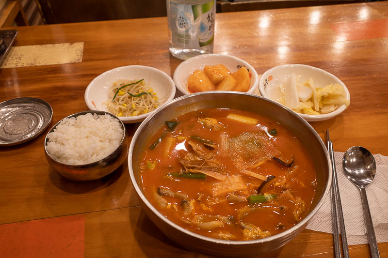 Korea-Seoul-Food - And for my after 8pm dinner that was not fried chicken or Korean bbq, Yukgaejang. Basically a spicy beef based soup, but I got the extra variety of mu