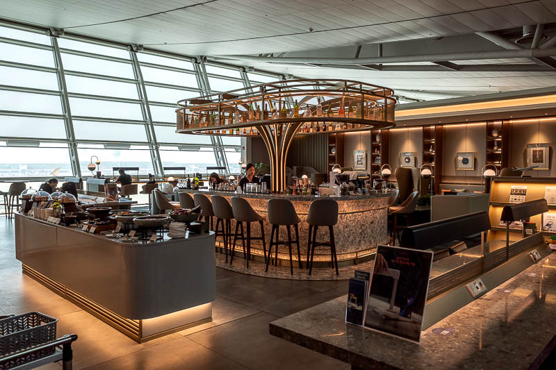 More of the same of Korea - March and April 2024 - This is the excellent new Singapore airlines lounge at Incheon airport. I did not realise it had reopened, I had previously photographed it closed dow