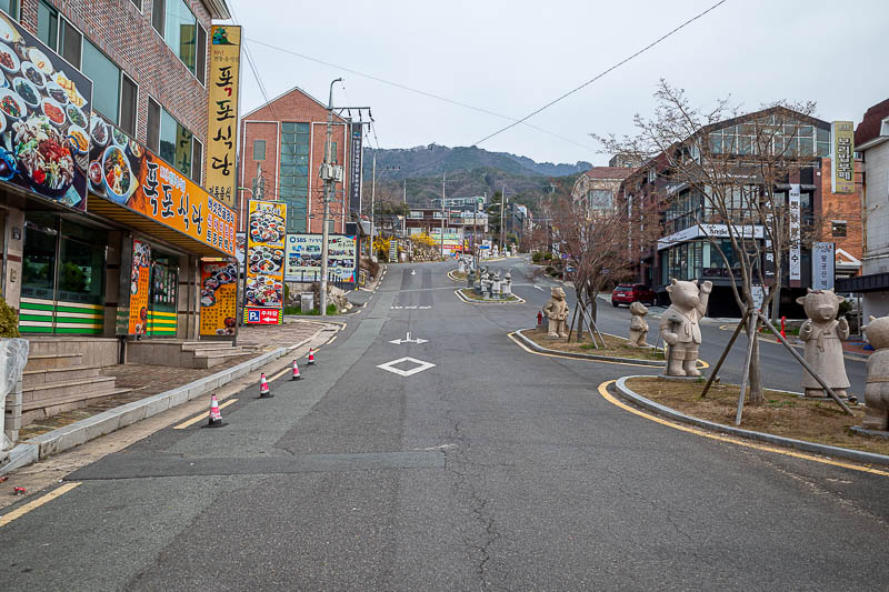 More of the same of Korea - March and April 2024 - After about an hour I arrived at the last bus stop, Donghwasa temple. There is a small town here and 2 convenience stores to stock up on supplies.