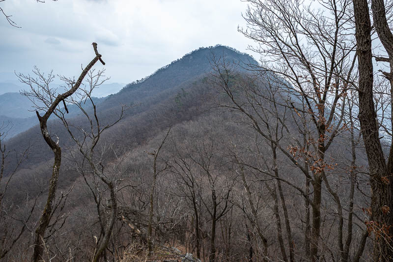 Korea-Seoul-Hiking-Yebongsan - The next and final peak.