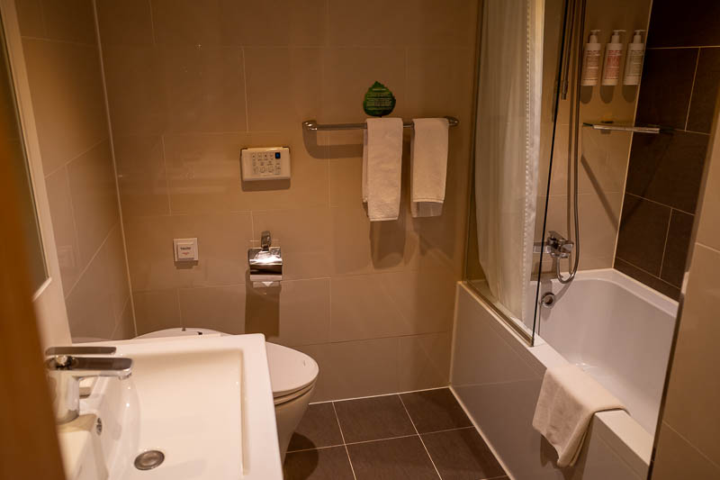 Singapore-Korea-Incheon-Airport - Yes. It has a bathroom. Long day was long. Tomorrow, not a hiking day and hopefully photos of something other than the inside of airports, trains and 