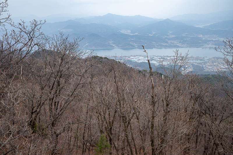 Korea-Seoul-Hiking-Yebongsan - Now I will go down there.