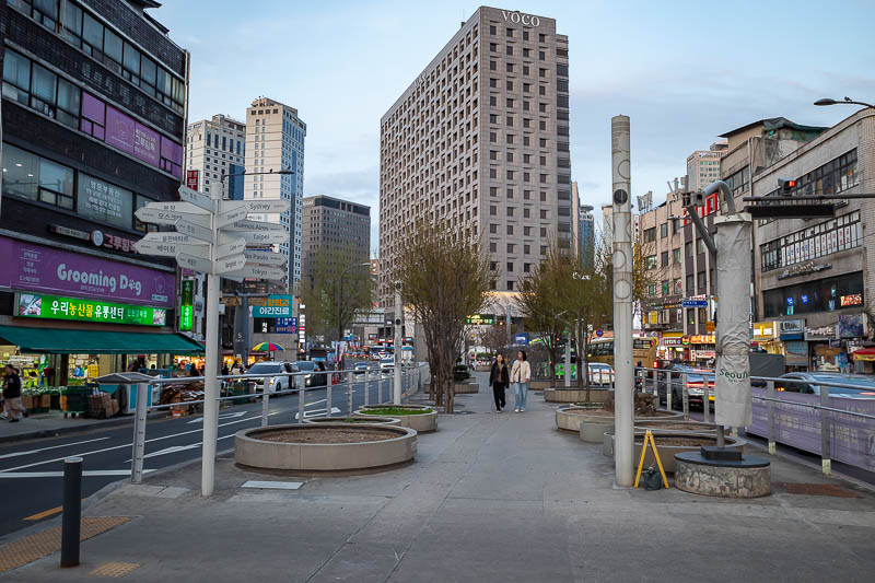 Korea-Seoul-Namdaemun - Eventually the elevated ex train line becomes a street level ex train line, but you can still walk along it.