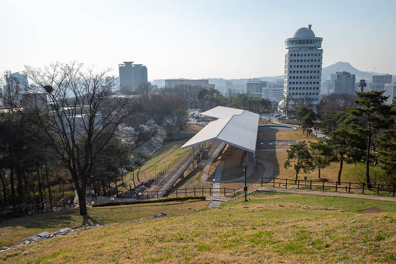 Korea-Seoul-Namsan-Itaewon - Under that shed is parts of the old wall. I think they used to close this and restrict access at different times, it appears to be wide open now.