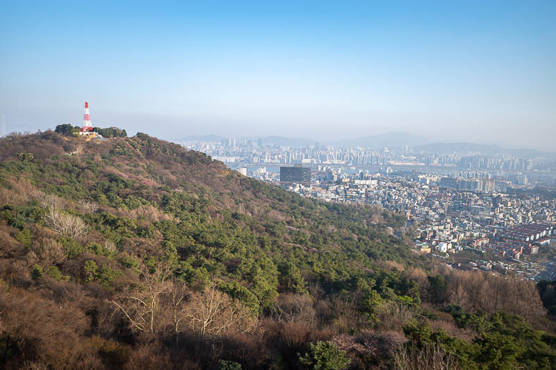 Korea-Seoul-Namsan-Itaewon - It is unclear to me if you can walk over to that tower, the map shows no trail. Maybe next time I shall try it.