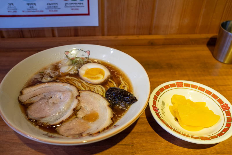 Korea-Seoul-Namsan-Itaewon - Ramen time. Strange lighting. Alarmingly I was the only customer the entire time I was there.