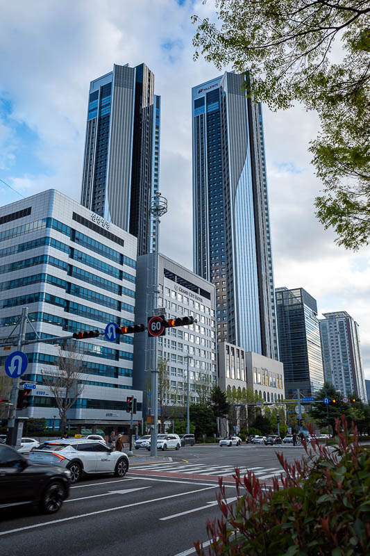 Korea-Changwon-Sangnam-Tofu - There are no buildings that tall in Canberra.