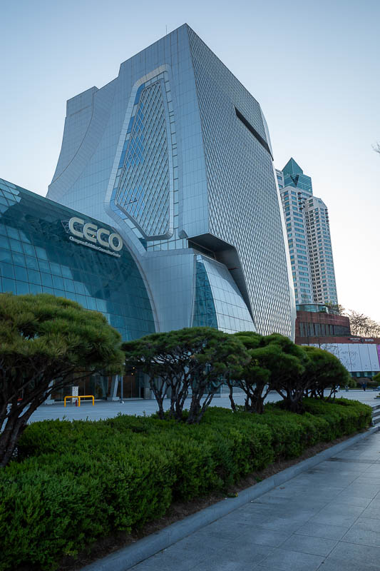 Korea-Changwon-Mall - The other end of town is convention and exhibition centres. And big western hotels. It was very quiet.