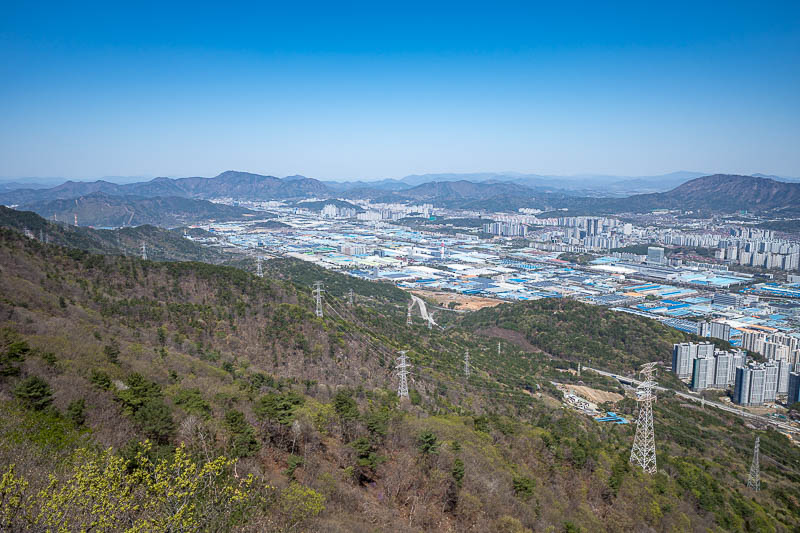 Korea-Changwon-Hiking-Jinhae - Changwon is still there, but a large industrial area is between me and my hotel. I could walk down that way but there are still much more exciting bit