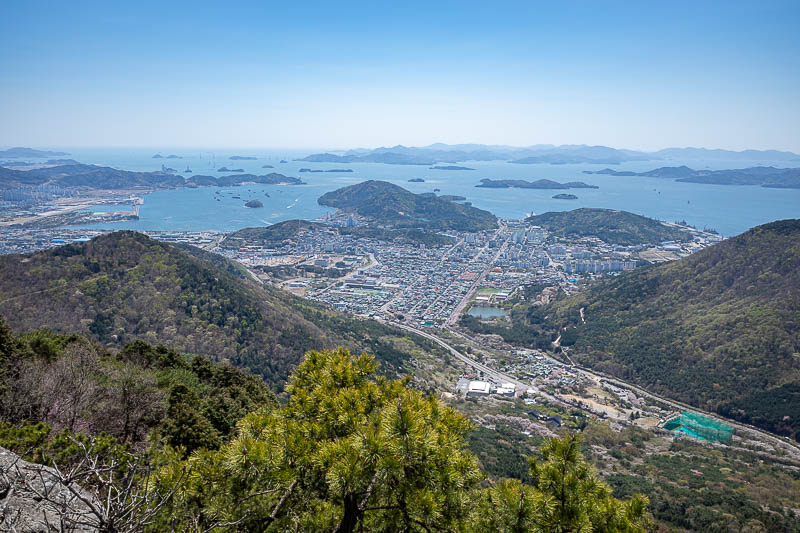 Korea-Changwon-Hiking-Jinhae - My path down went straight down here. It was hard to follow and very steep.