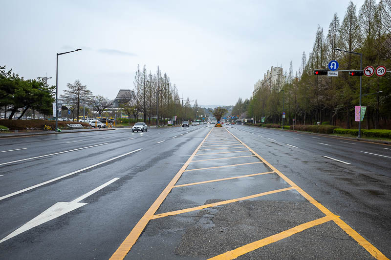 Korea yet again for the 7th time - March and April 2026 - Here comes the rain! Also there is no way to cross this road for at least a mile. I had to walk a long way in the rain and double back at this point.