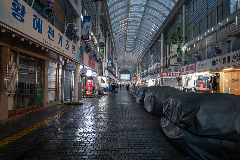 Korea yet again for the 7th time - March and April 2026 - I headed back above ground to the huge Jungang market, also closing at this time, but still very interesting.