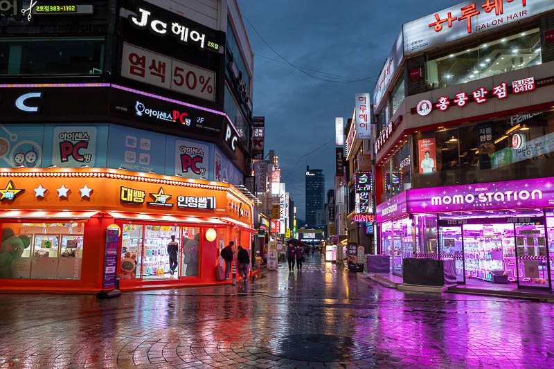 Korea yet again for the 7th time - March and April 2026 - Great damp road reflections.