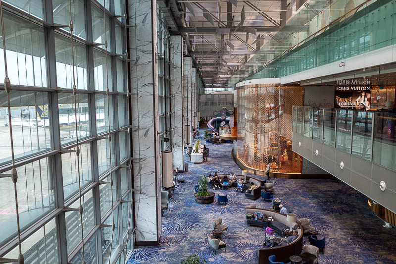 Singapore-Airport-Lounge - I got wined on