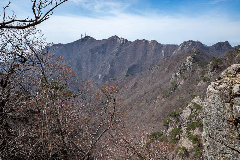 Korea-Daejeon-Hiking-Gyeryongsan - I will now continue along many of these ridges, but not all the way to the antennas, as that area is military and off limits.