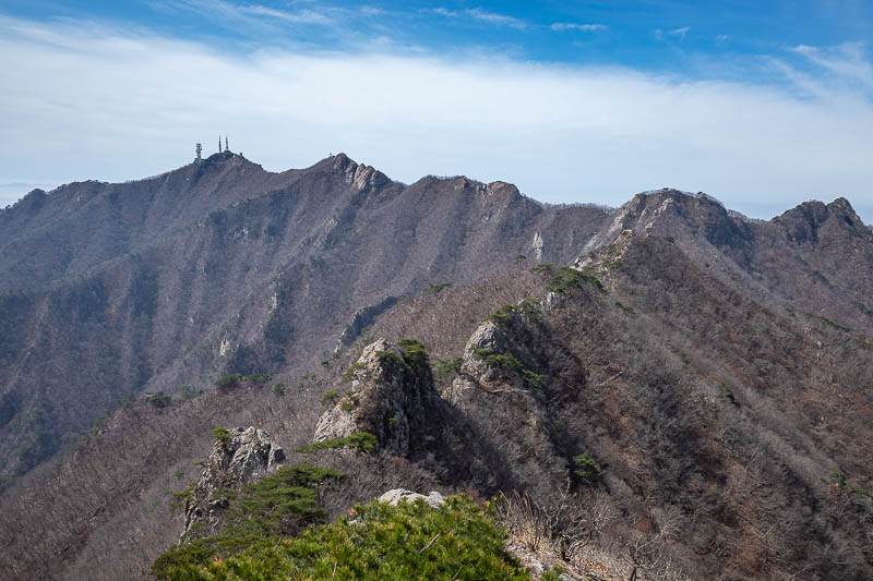 Korea-Daejeon-Hiking-Gyeryongsan - If you look closely you might see some stairs and ladders which I will soon be using.
