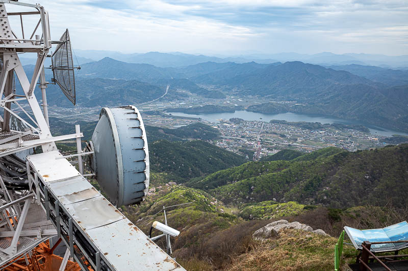 Korea-Jeonju-Hiking-Moaksan - It is still an official summit area for hikers, you can see the view point and map in the bottom right, and where I am standing had the binoculars on 