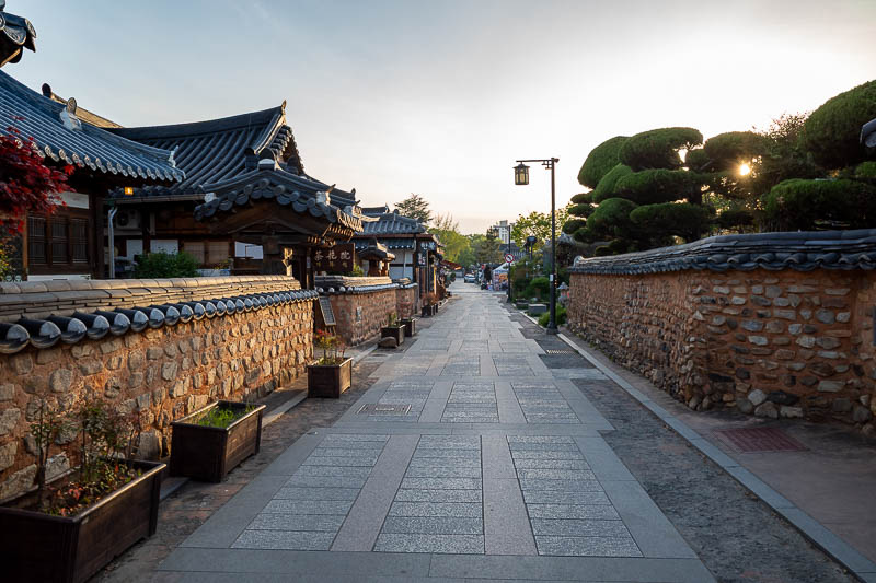 Korea-Jeonju-Hanok-Bulgogi - Boiled dough soup
