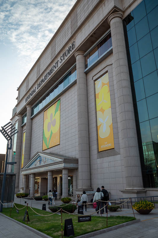 Korea-Seoul-River-Poke - I do recall walking past, but not going into this Hyundai department store in the past, so I did that again. Edge of cool clouds visible.