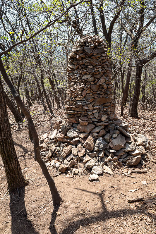 Korea-Seoul-Hiking-Geomdansan - Ancient penis fossil.