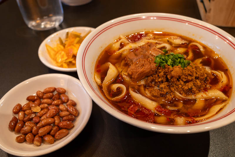 Korea-Seoul-Gangnam-Noodles - My aforementioned dinner of Sichuan beef noodle soup with knife cut noodles. Excellent and only $9.