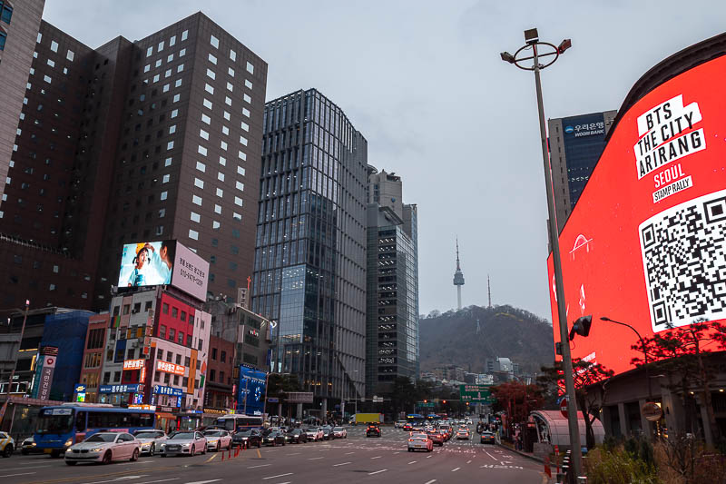 Korea-Seoul-Myeongdong-Bibimbap - The Seoul tower in the distance, I will save going up there (on foot of course) for another night. Actually it is supposed to rain this evening, but s