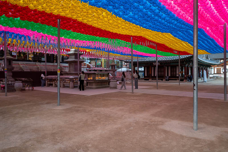 Korea-Seoul-COEX - Everywhere you look, the sky has been replaced by colourful plastic.