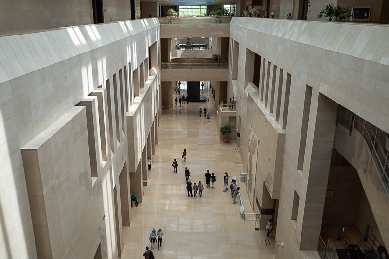 Korea-Seoul-Museum - Despite all the signs warning not to take a photo from this spot, I did. Thankfully I did not fall over the railing to my death, or drop my camera on 