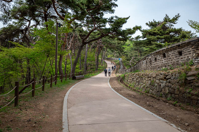 Korea-Seoul-Namhansanseong-Fortress - This section is very near the main temple in the middle of the walls that I did not visit today. As you can see, there is a wheelchair friendly road, 
